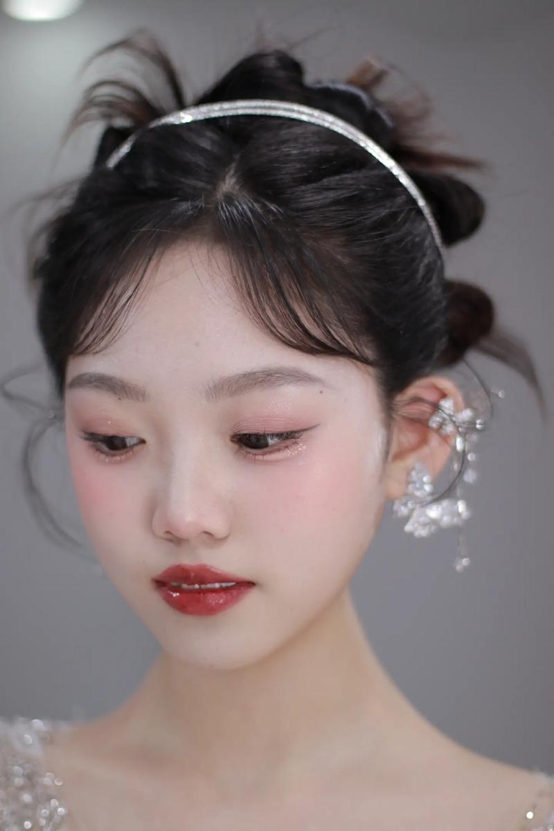 南阳化妆学校：化妆培训就业前景如何？